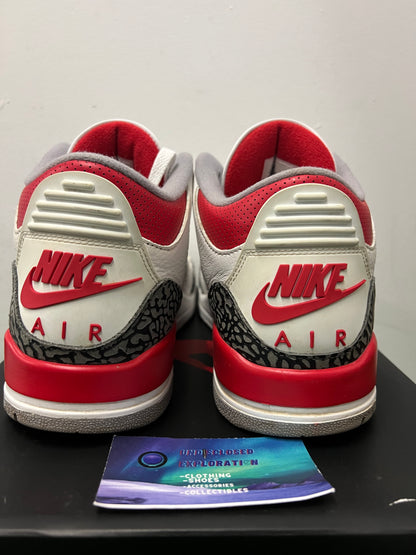 Jordan 3 fire red 2022 size 11.5men/13women