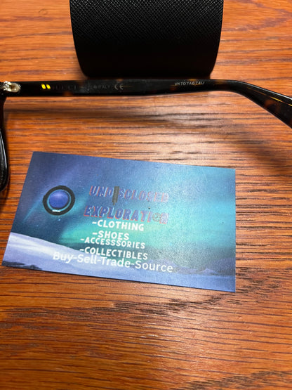 Gucci brown butterfly sunglasses GG0022S