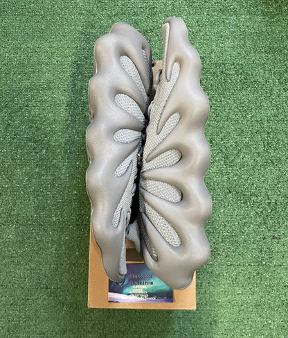 Yeezy 450 stone salt size 13men/14.5women