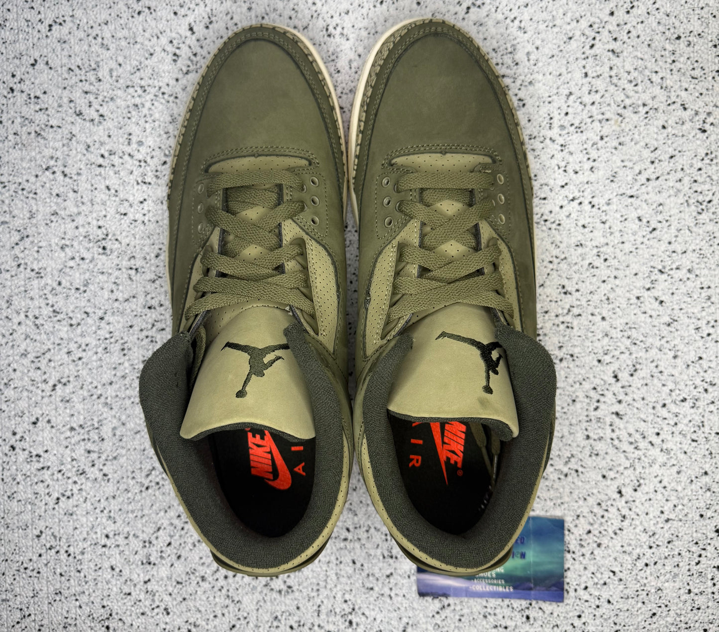 Jordan 3 Family Affair