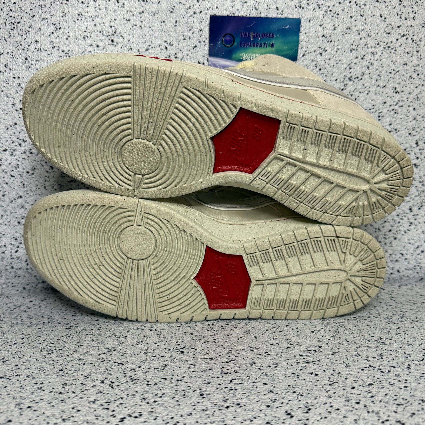 Nike Dunk SB Low City Of Love Light Bone 11 Men/12.5 Women “Preowned”