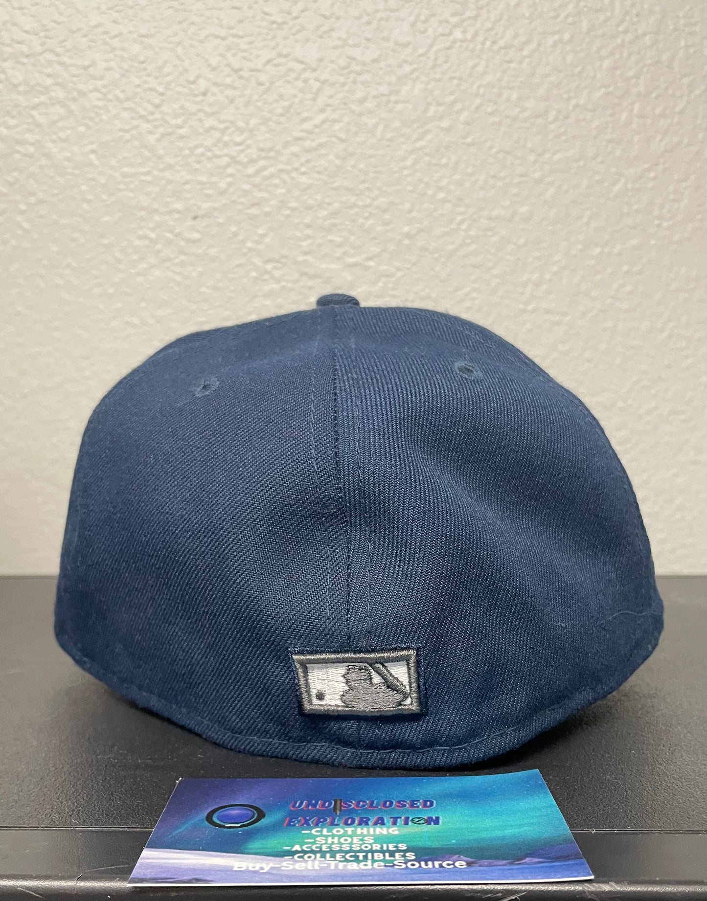 Seattle Mariners trident dark blue and grey fitted hat