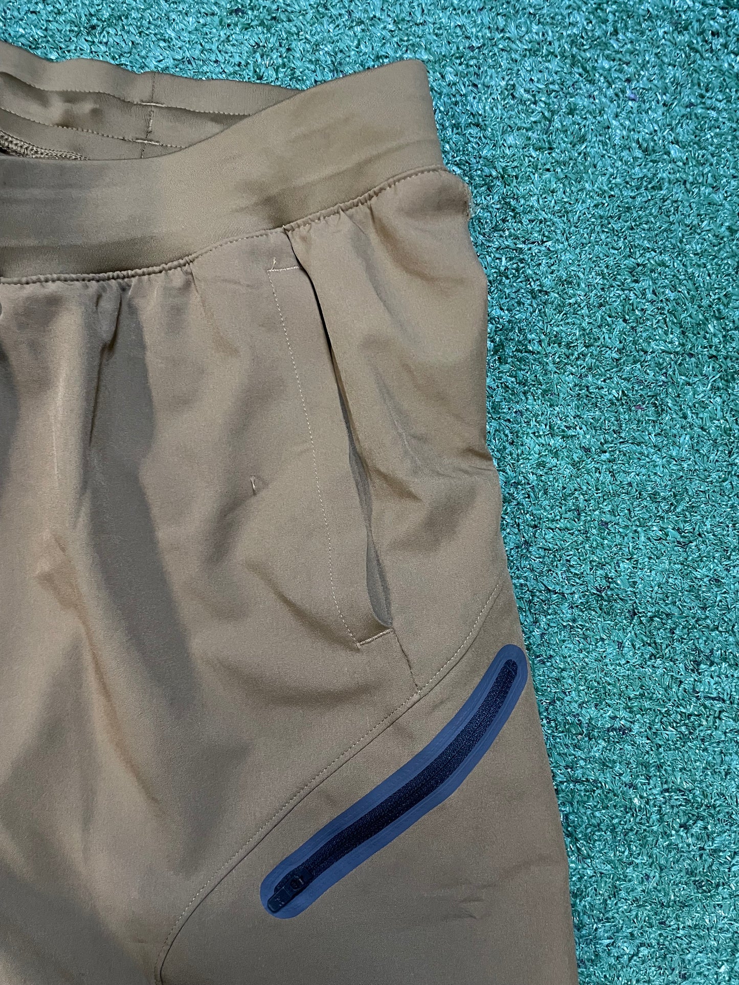 Under Armour unstoppable brown cargo pants