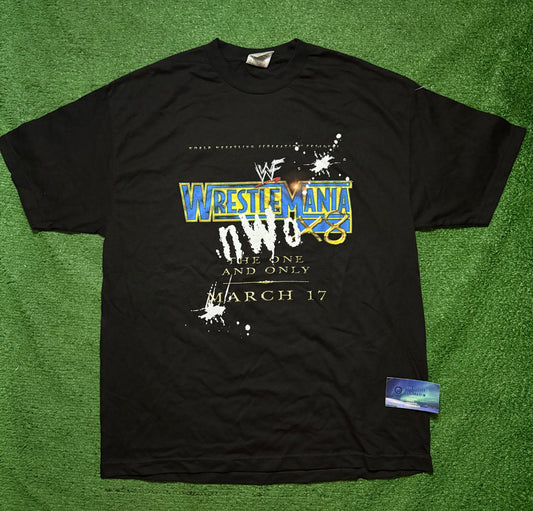 Vintage WWE/WWF 2002 Wrestle Mania Shirt