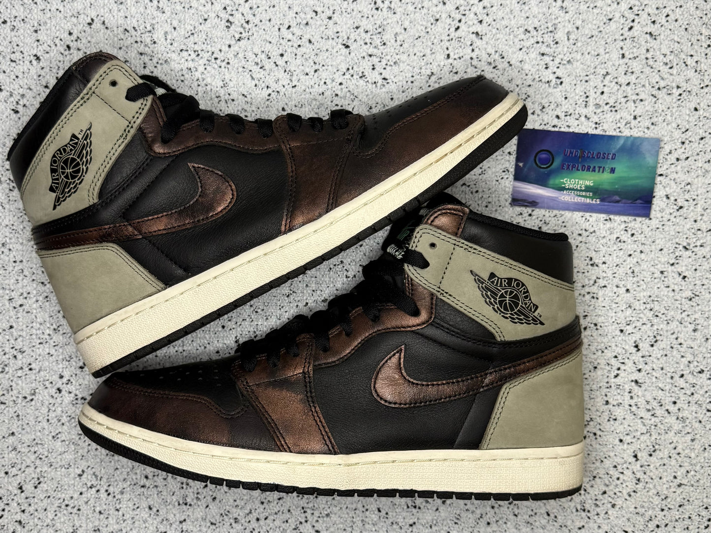 Jordan 1 Shadow Patina 10.5 Men/12 Women “Preowned”