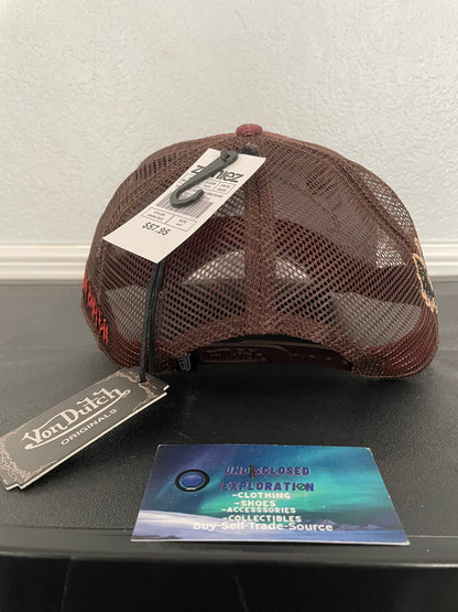Von Dutch tapestry burgundy hat