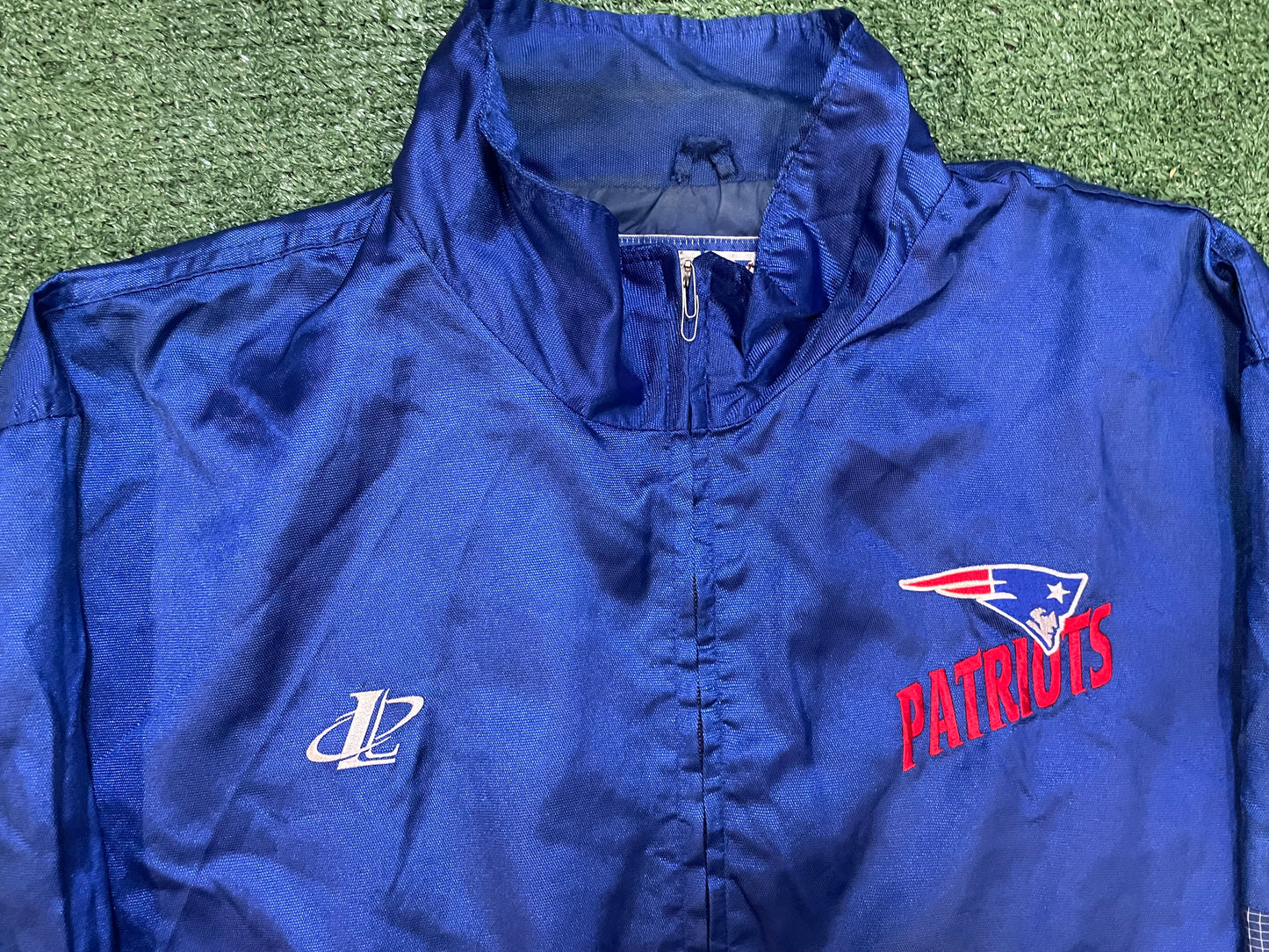 Vintage 1990s New England Patriots NFL jacket