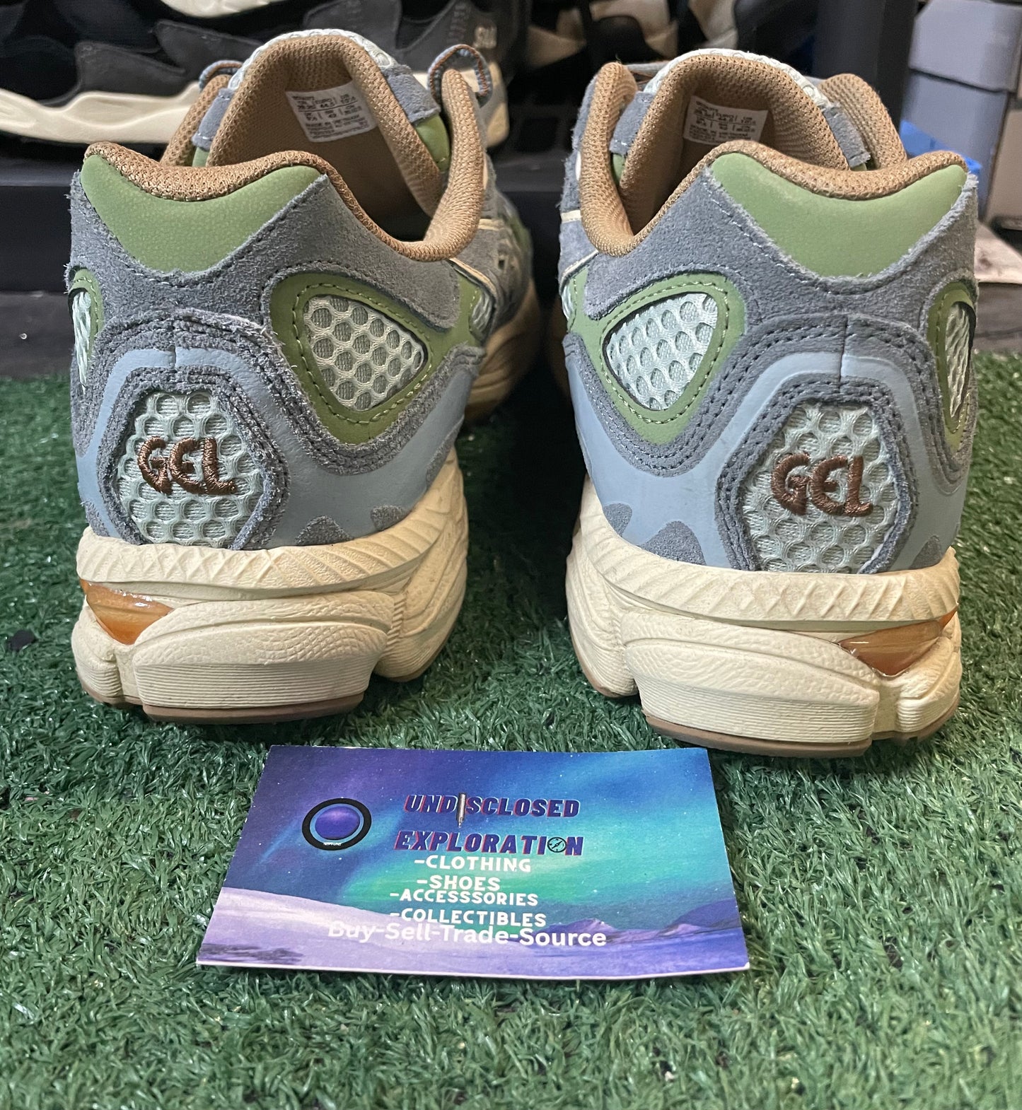 ASICS gel nyc cold moss fjord size 10.5men/12women