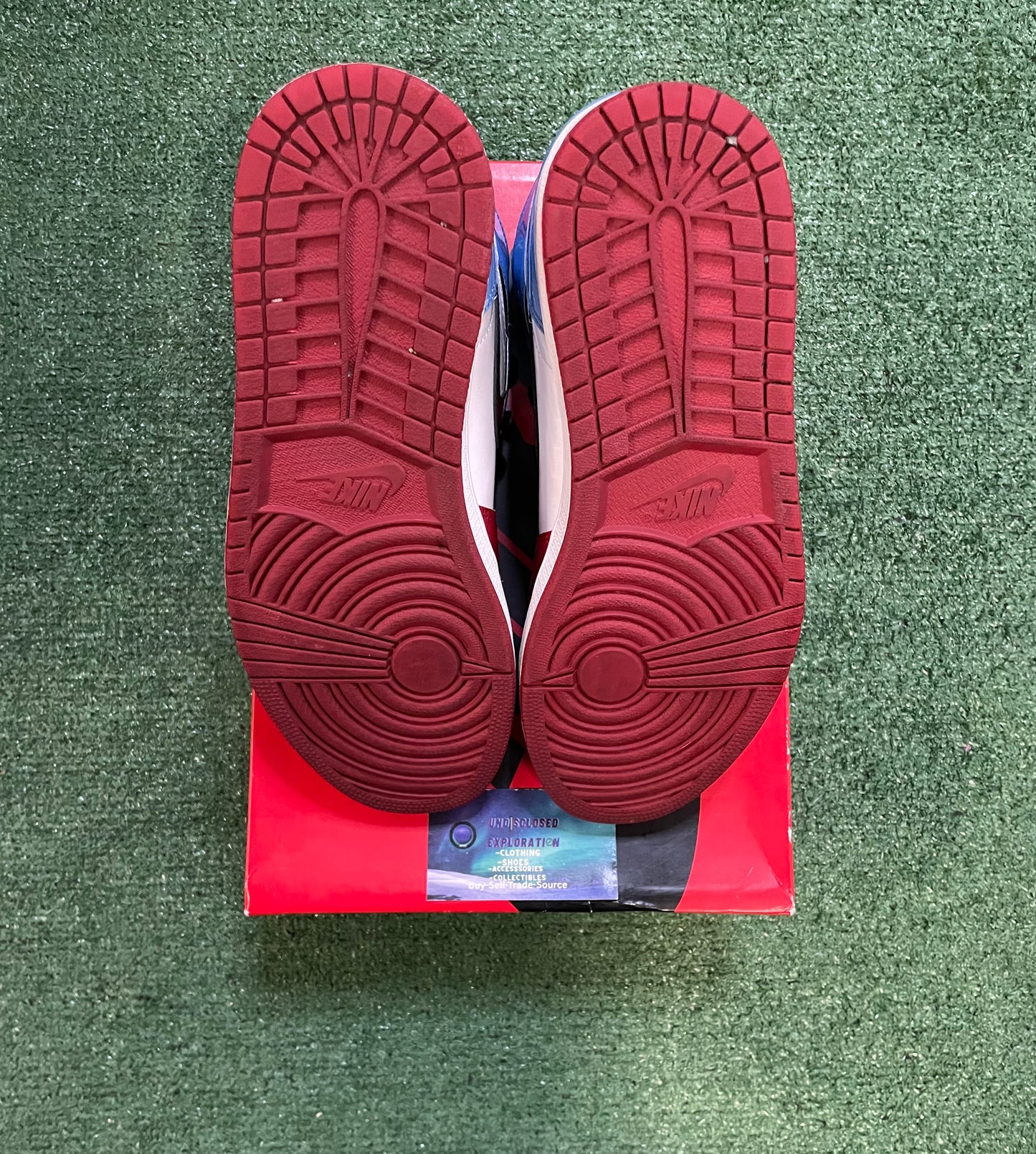 Air Jordan 1 high fearless size 11men/12.5women