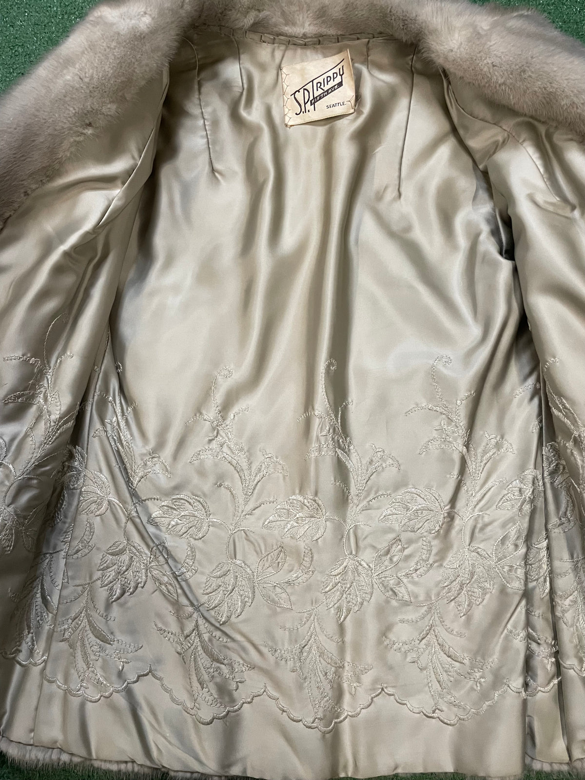 Vintage 1970s Salvator P. Trippy mink fur coat
