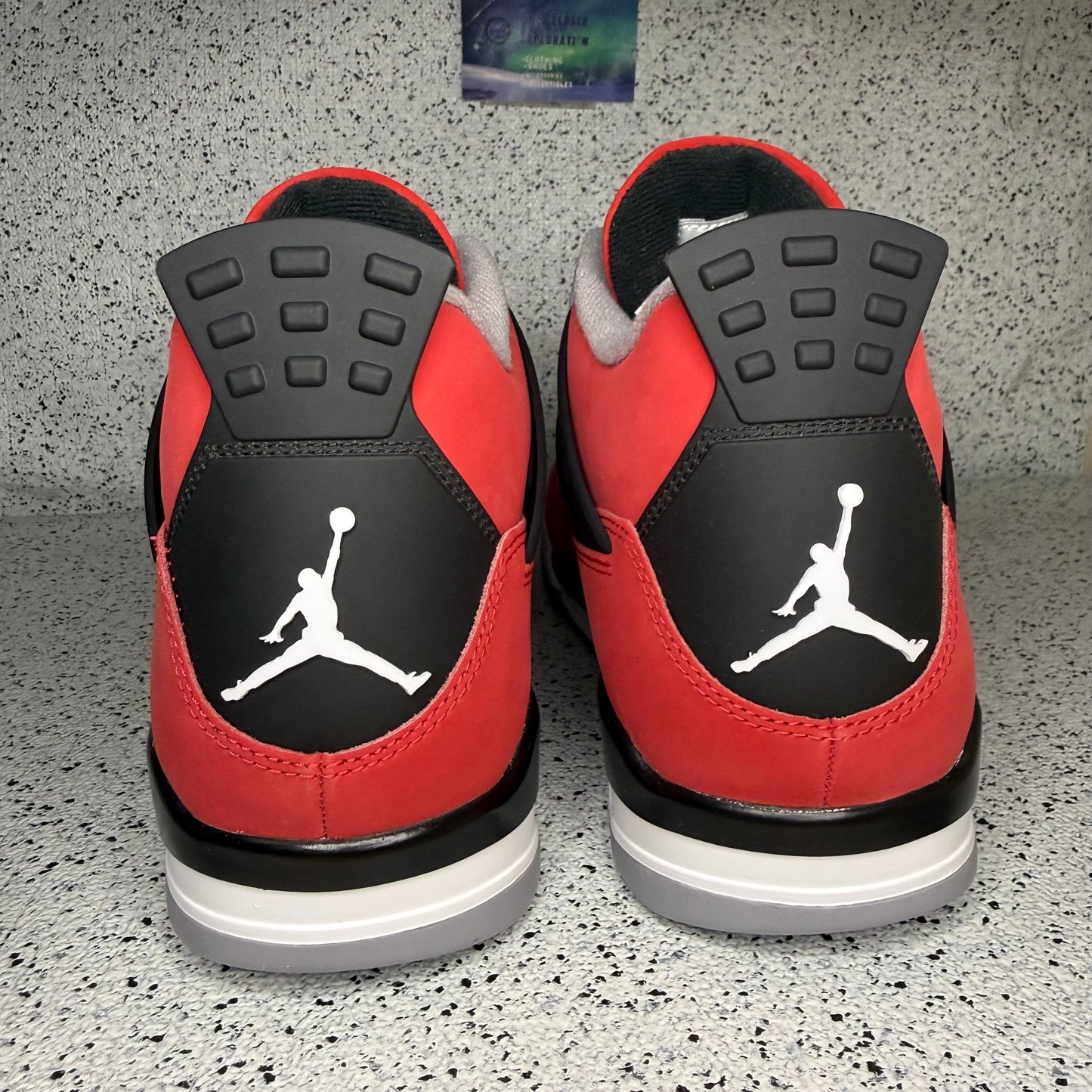 Jordan 4 Toro Bravo