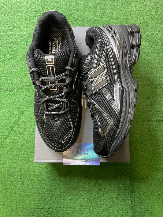New Balance 1906R Black silver