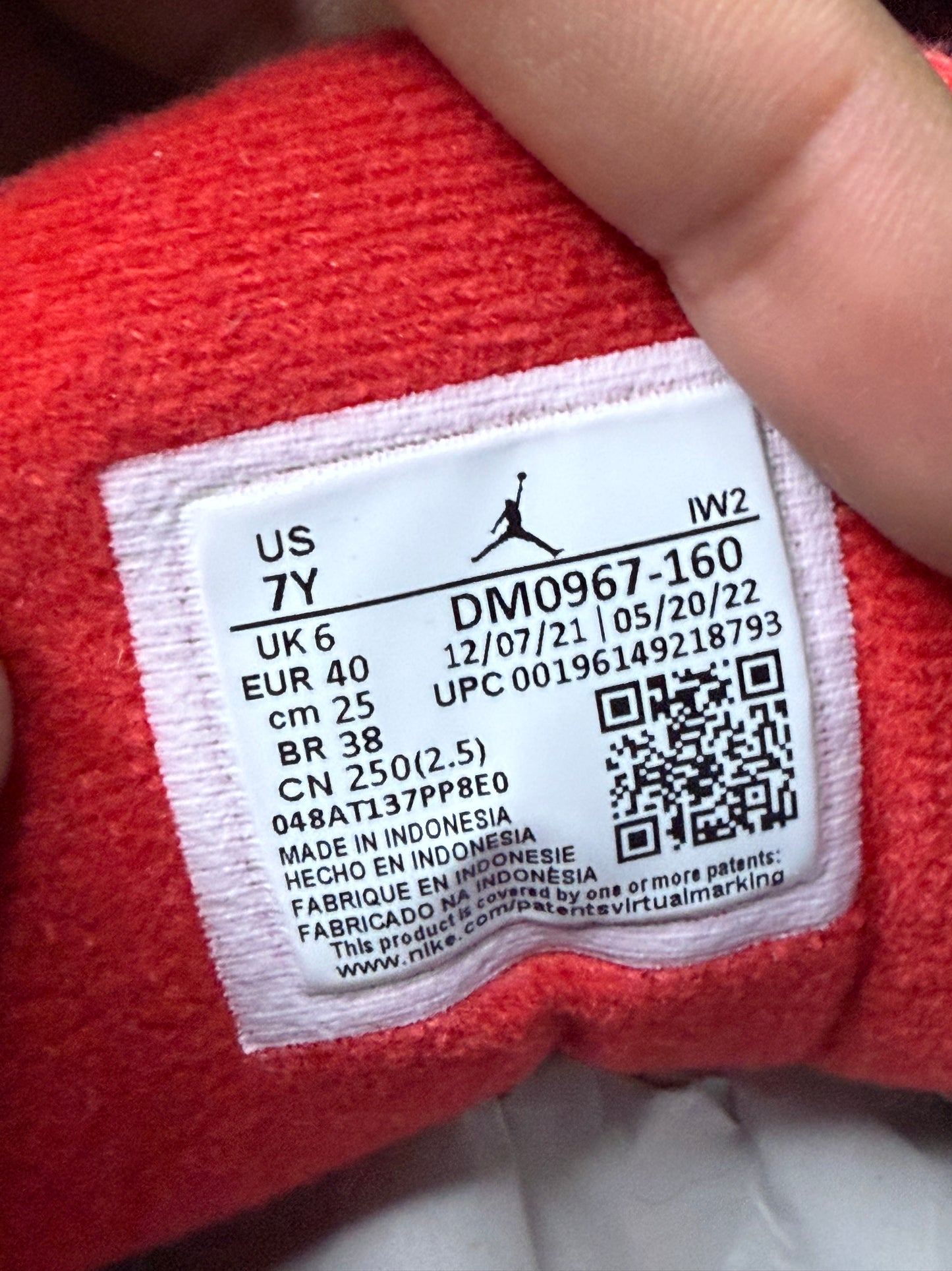 Jordan 3 Fire Red 7 Youth/8.5 Women “Preowned”