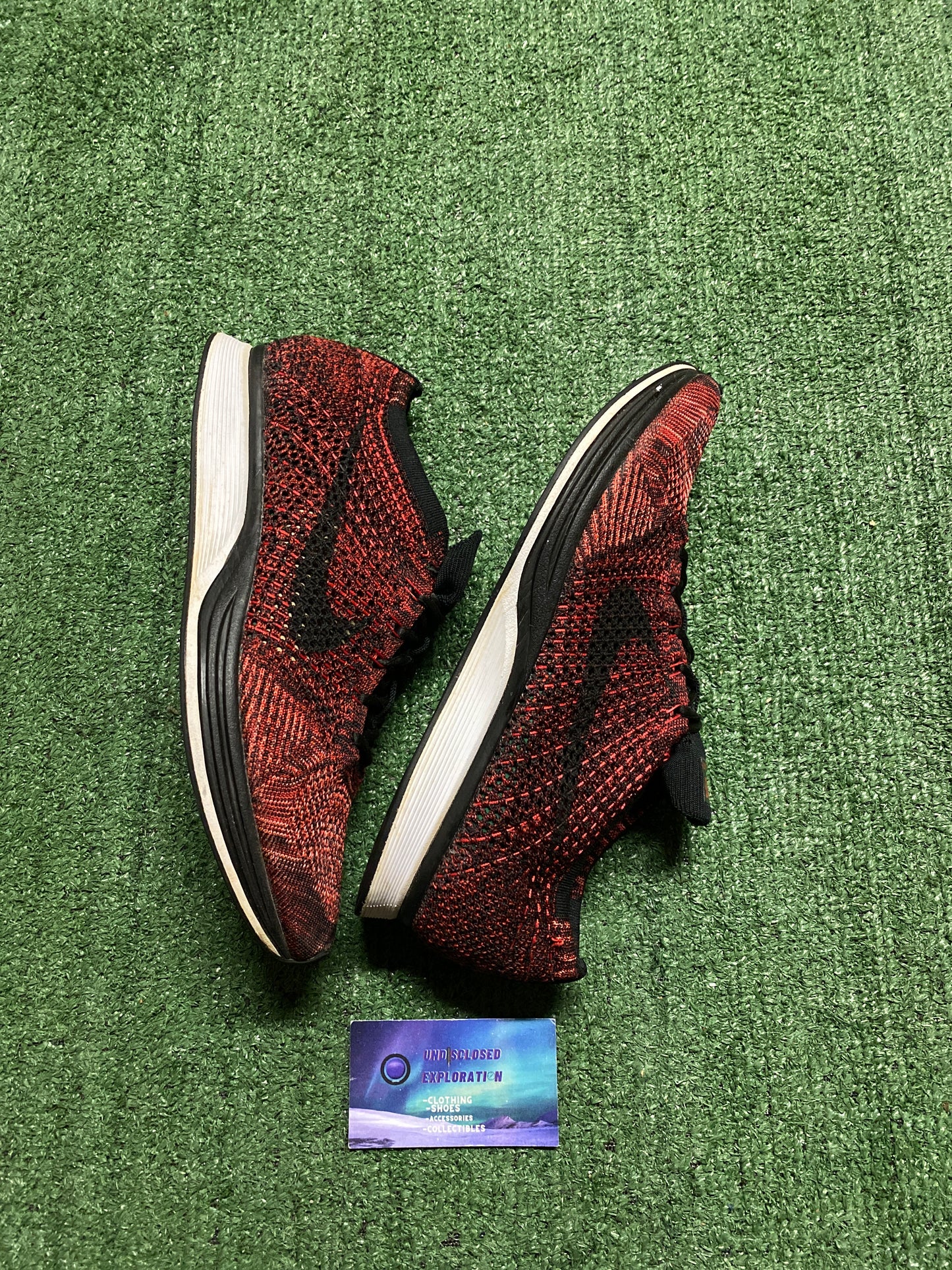 Nike FlyKnit Racer fire rooster size 10men/11.5women