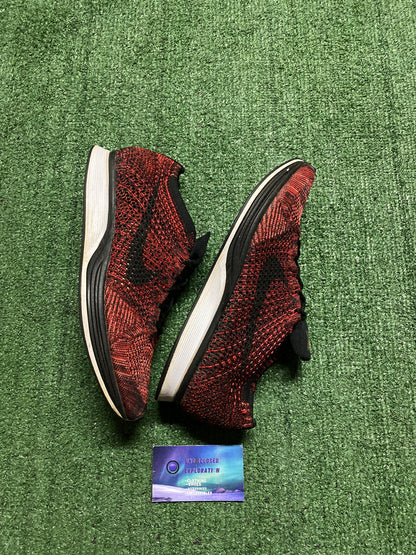 Nike FlyKnit Racer fire rooster size 10men/11.5women