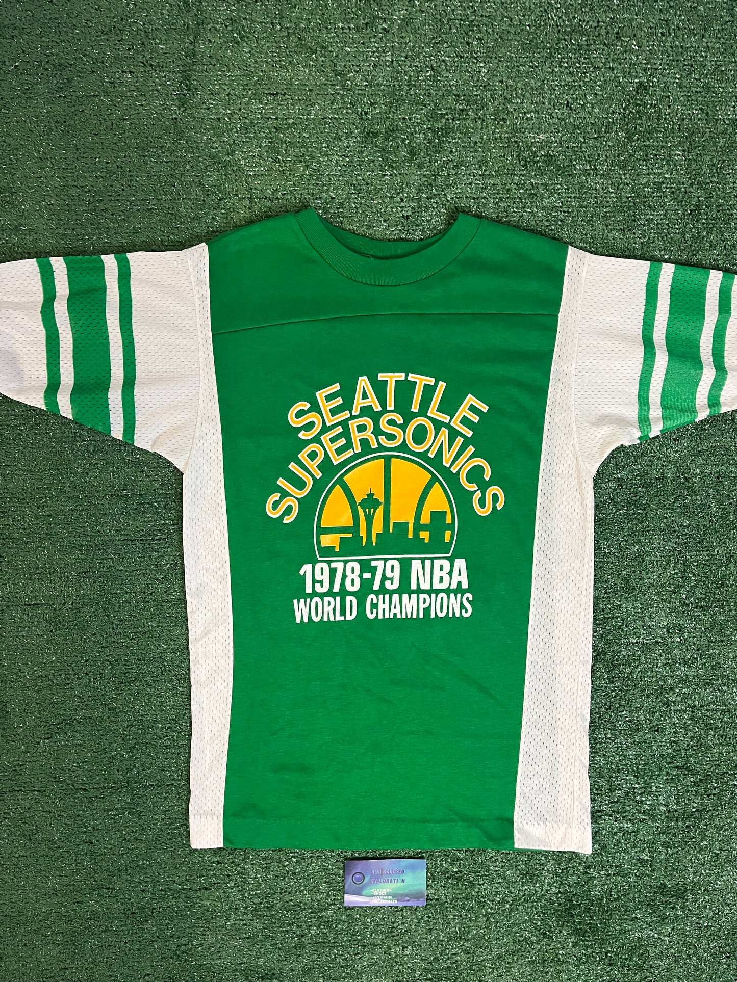 Vintage Seattle supersonics 1970s world champions tee