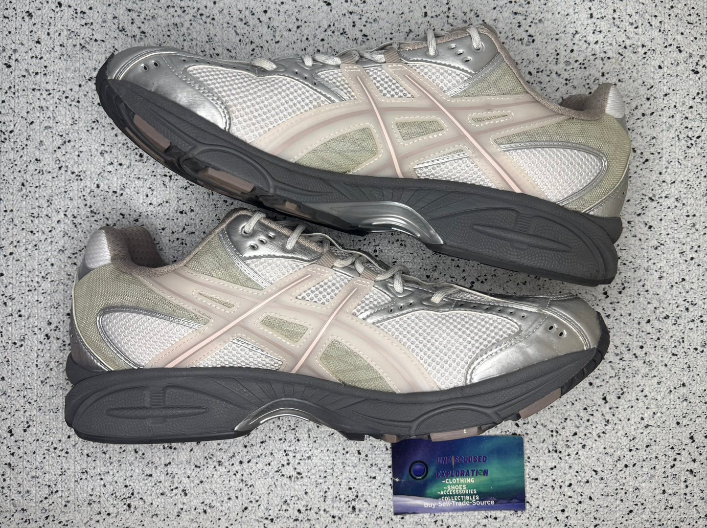 ASICS Gel Nimbus 10.1 Kith White Morganite 12 Men/13.5 Women “Preowned”