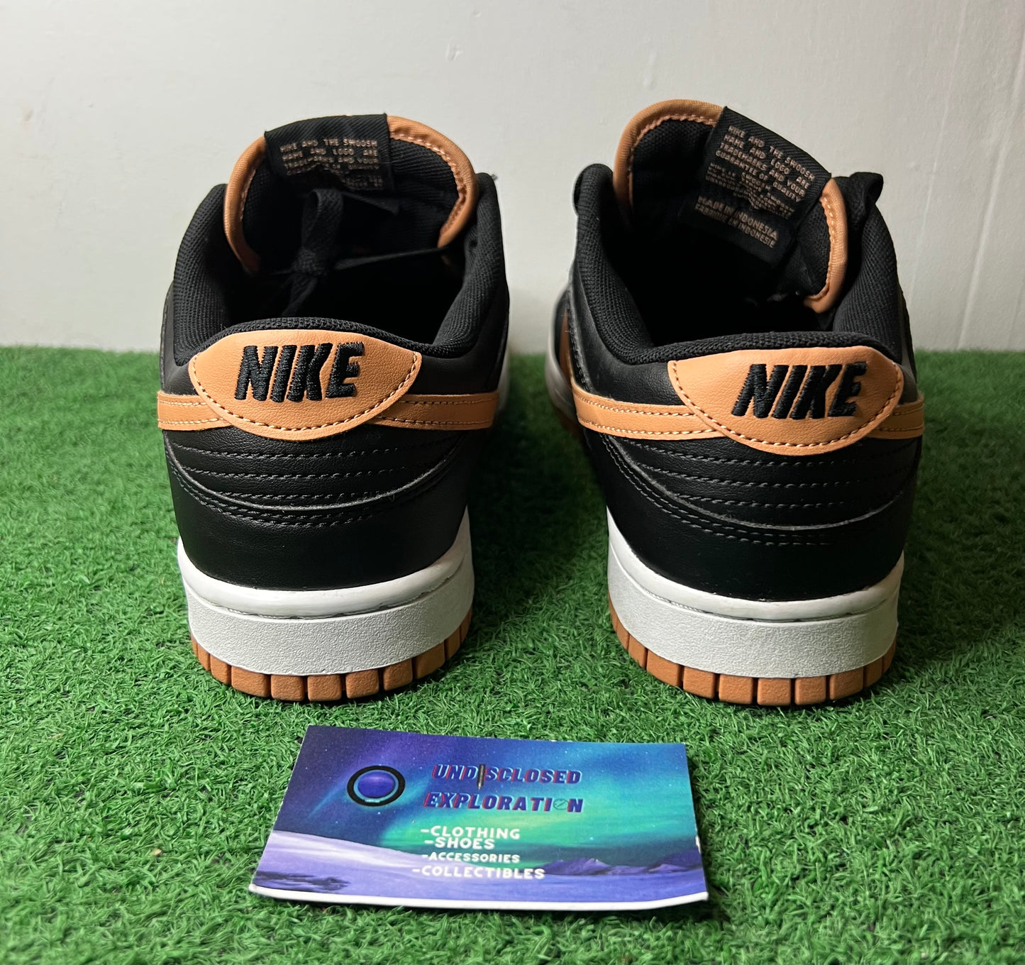 Nike Dunk low black amber brown size 9men/10.5women