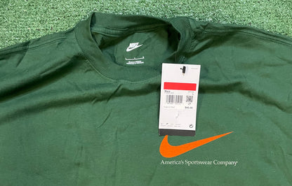 Nike sportswear America company van tee