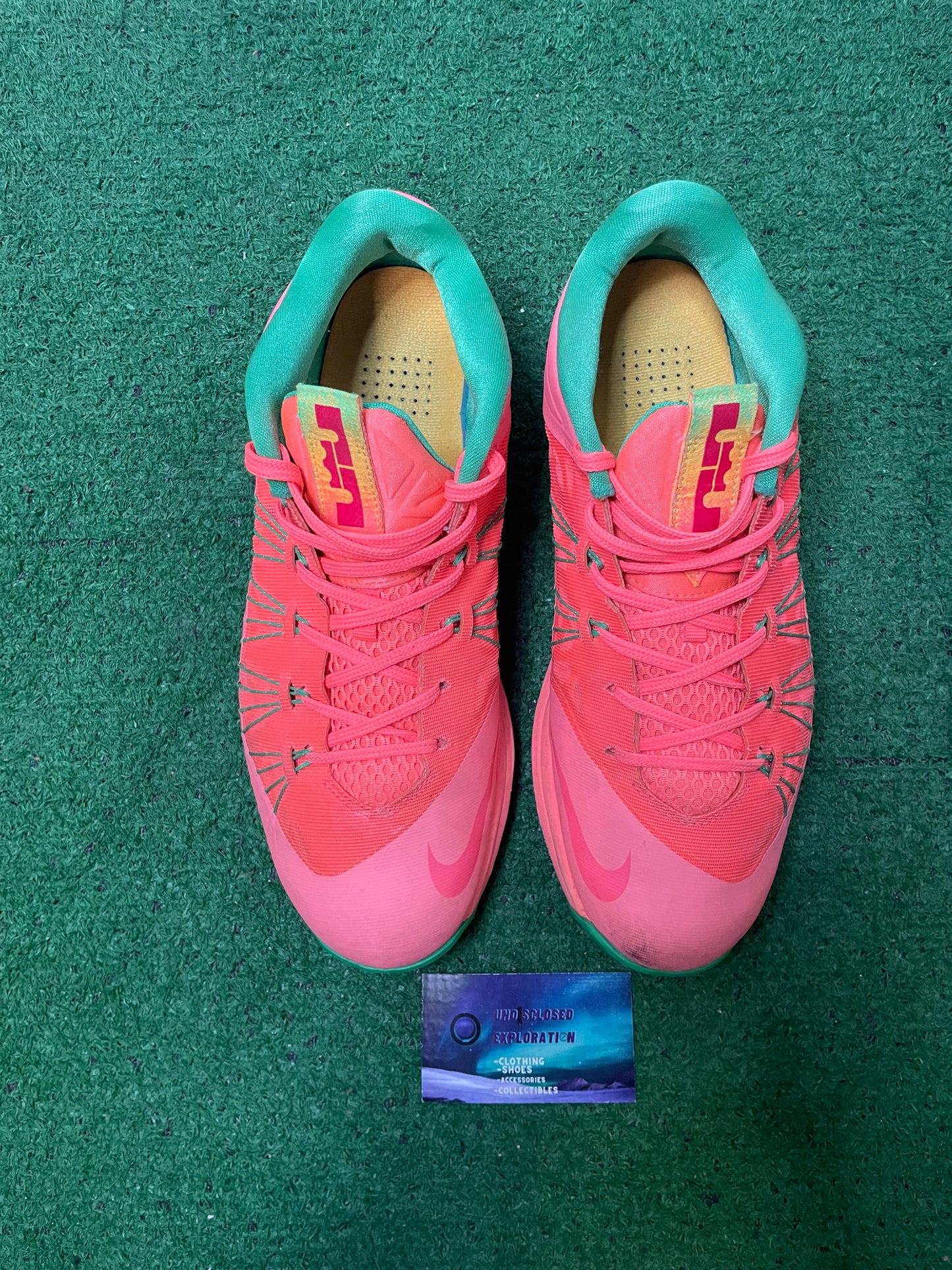 Nike LeBron 10 low watermelon size 11men/12.5women
