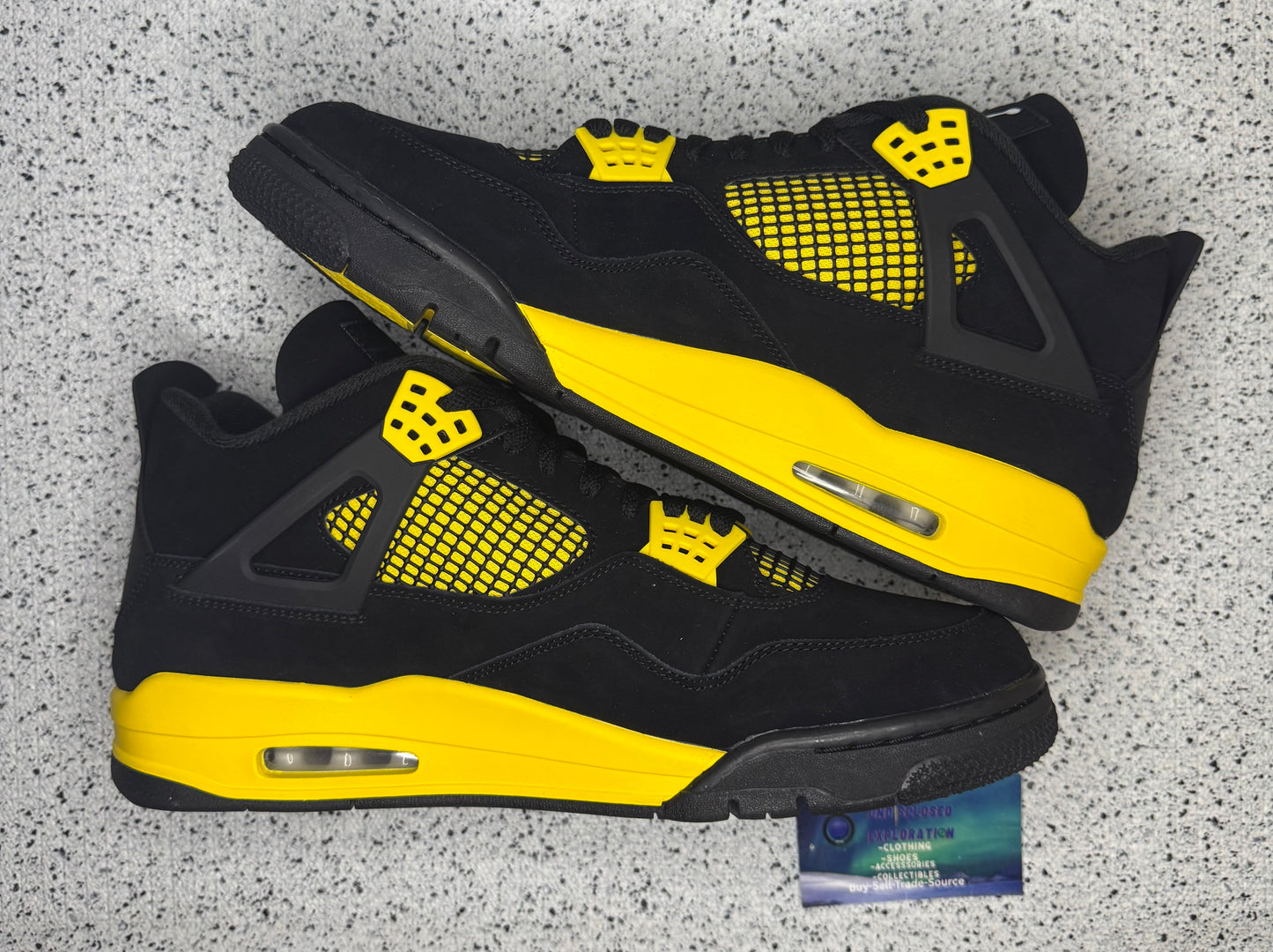 Jordan 4 Thunder