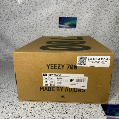Yeezy 700 v3 Copper Fade 10.5 Men/12 Women “Preowned”
