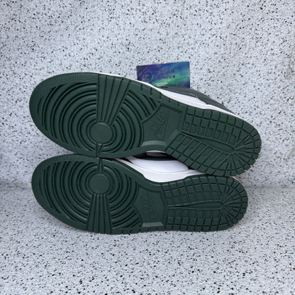 Nike Dunk Low Vintage Green