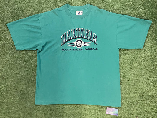 Vintage 1990s Seattle mariners embroidered tee Major League Baseball tee