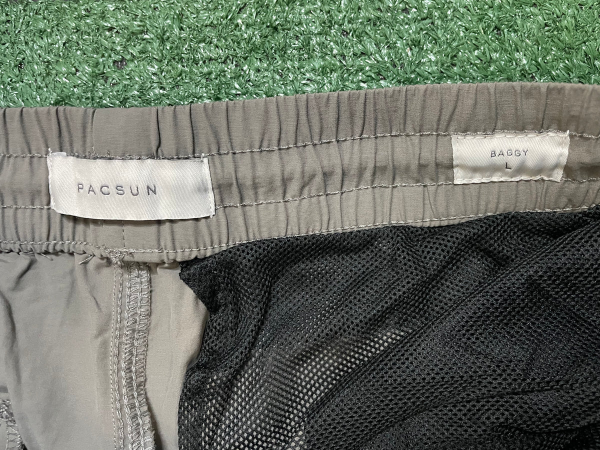Pacsun grey & white striped sweatpants