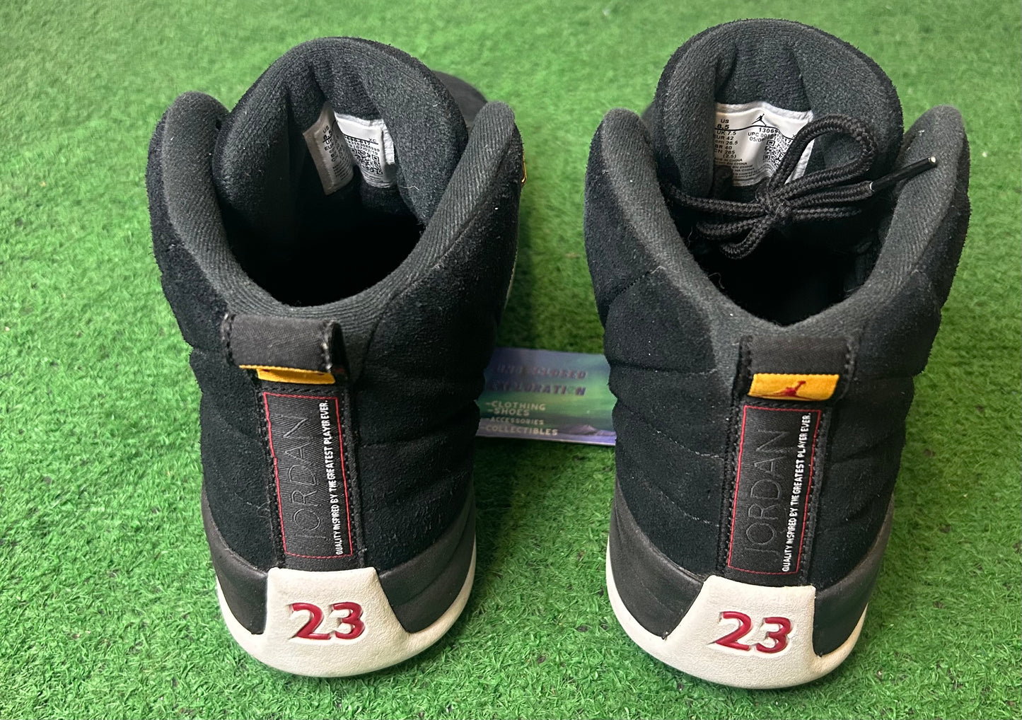 Jordan 12 reverse taxi size 8.5men/10women