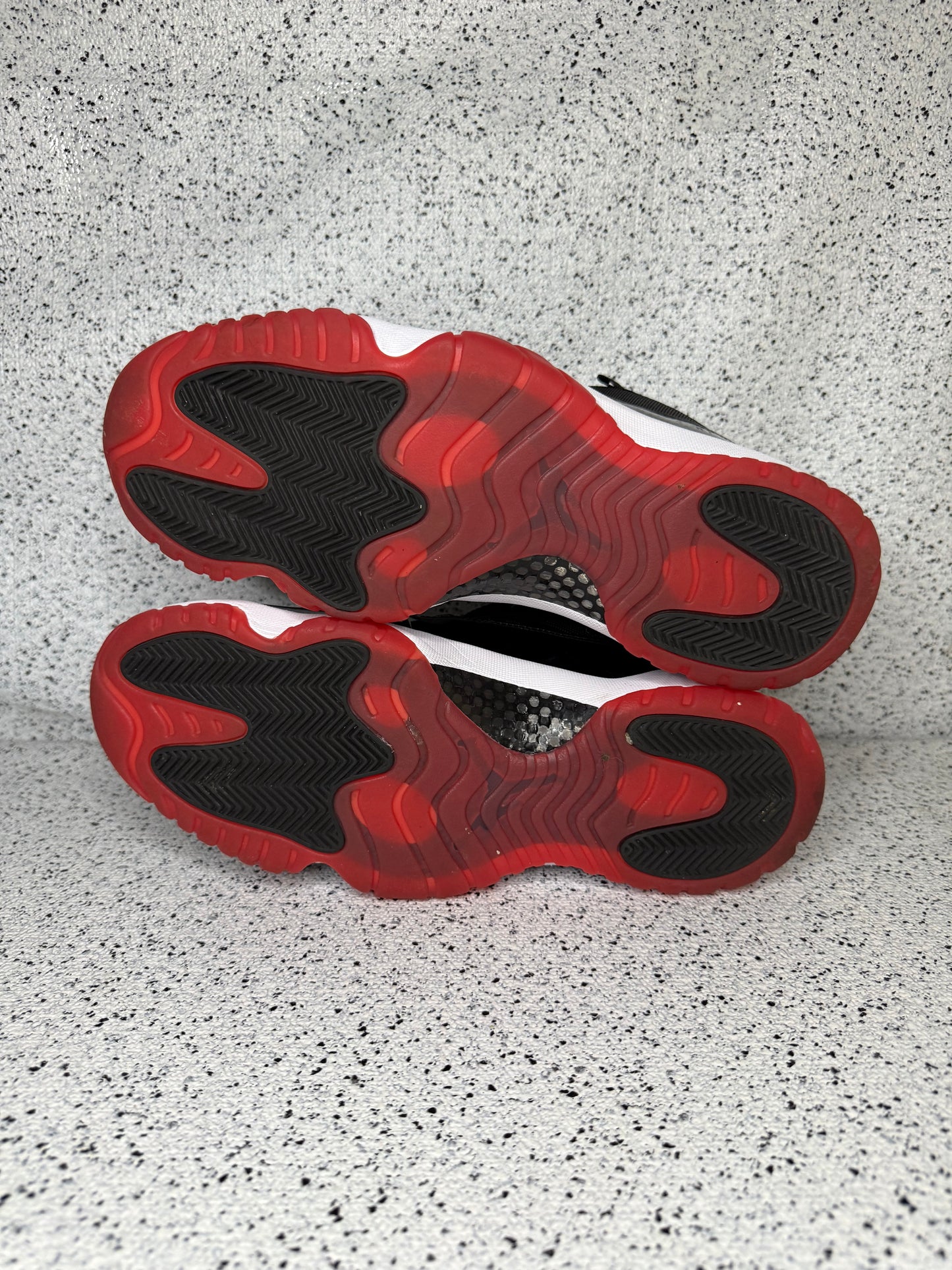 Jordan 11 Low Bred 10.5 Men/12 Women “Preowned”