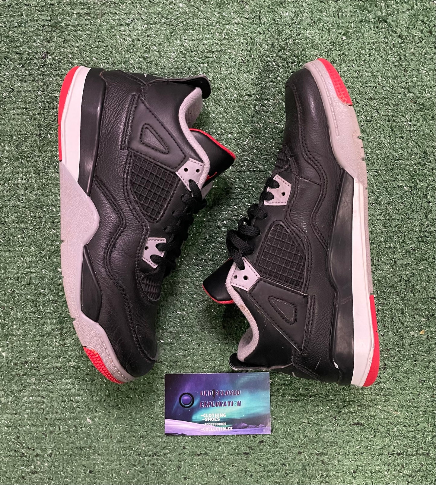 Jordan 4  Bred reimagined size 3youth/4.5women