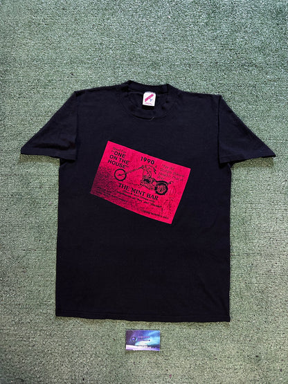 Vintage 1990 mint bar double sided tee