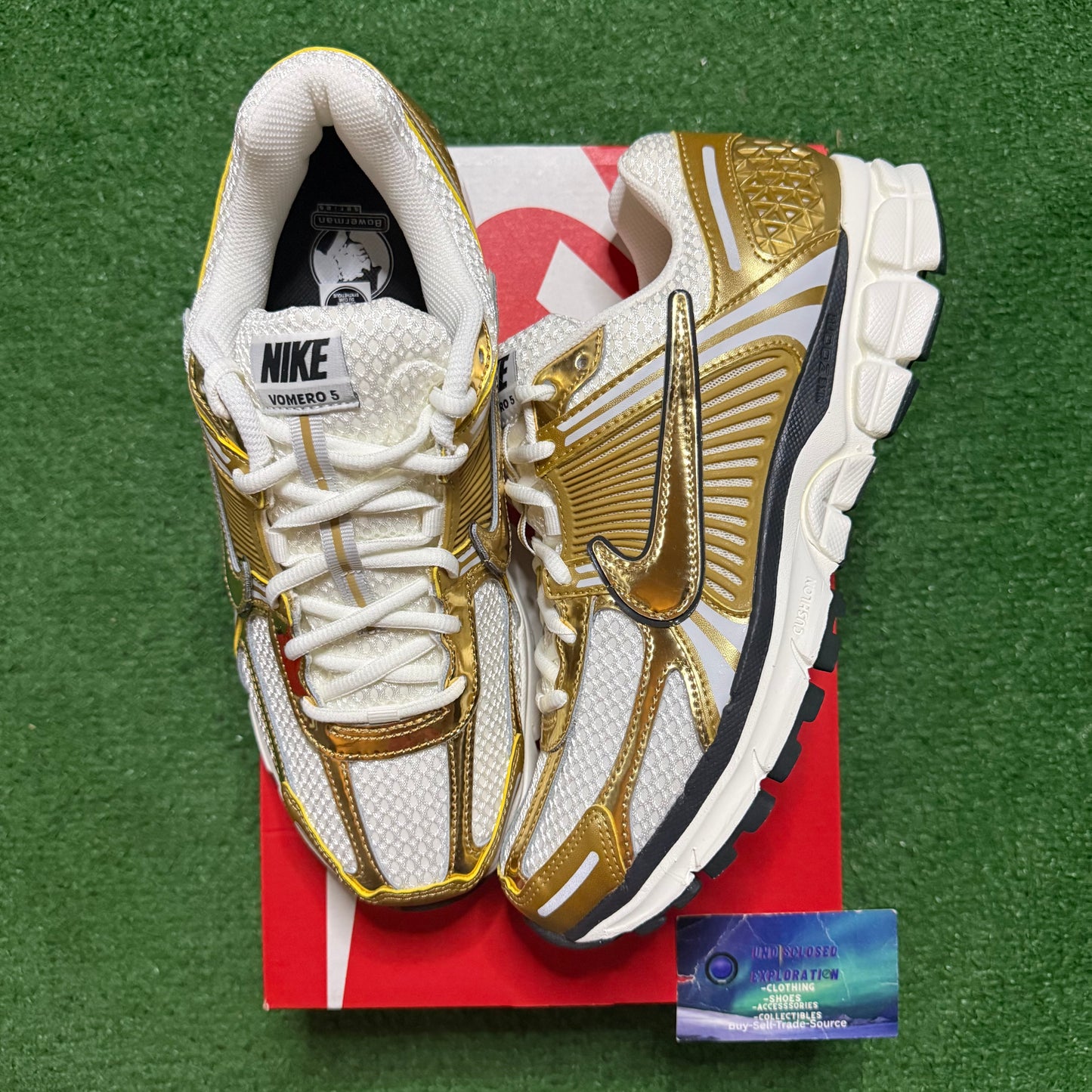 Nike Air Zoom Vomero 5 Metallic Gold