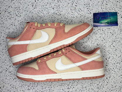 Nike Dunk Low Red Stardust