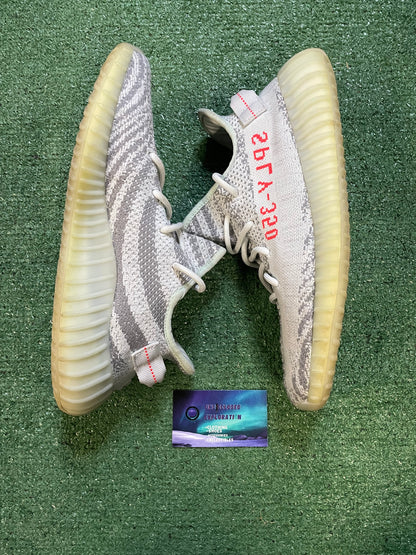 Yeezy boost 350 v2 blue tint size 10men/11.5women