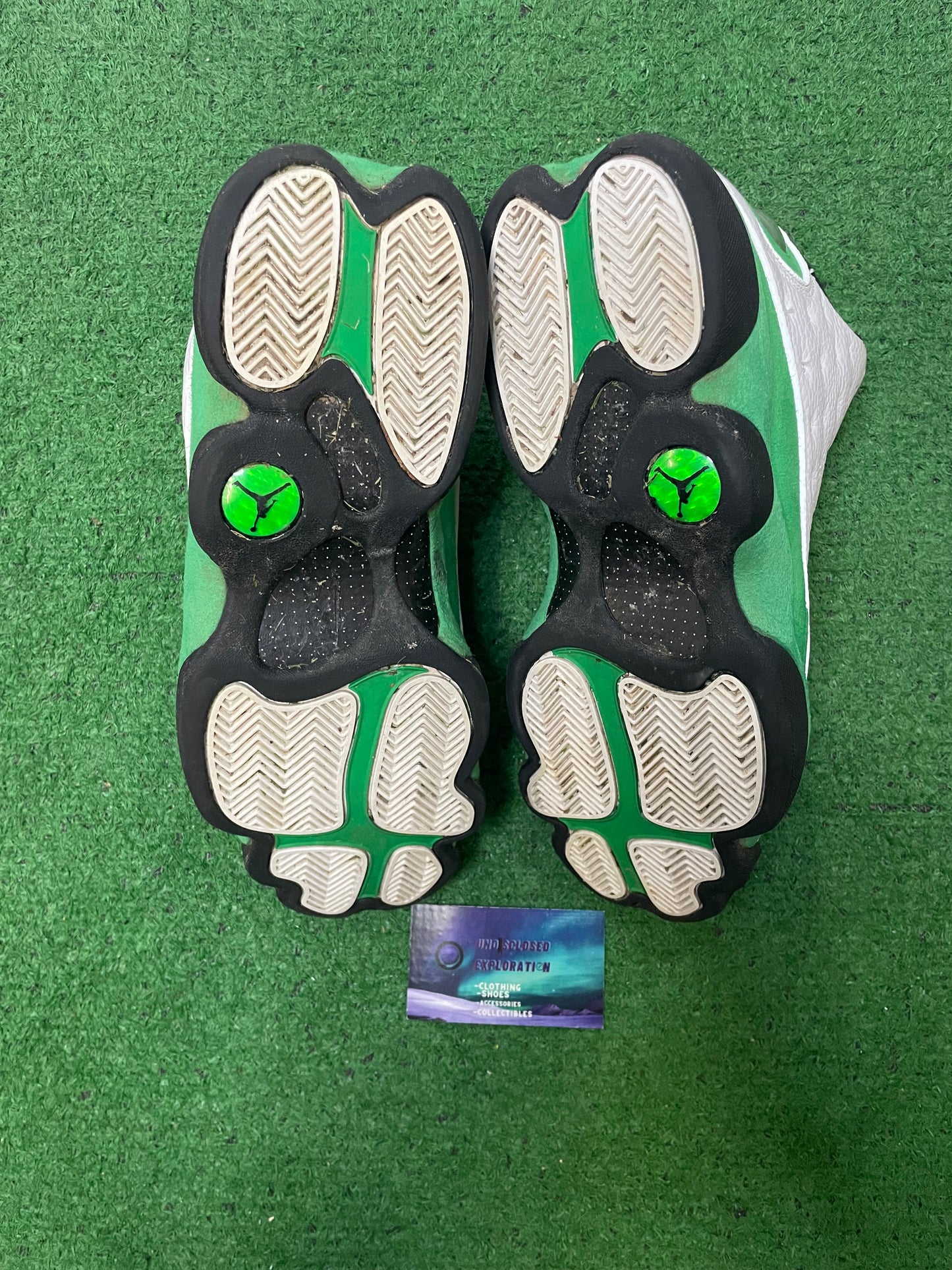 Jordan 13 lucky green size 11men/12.5women