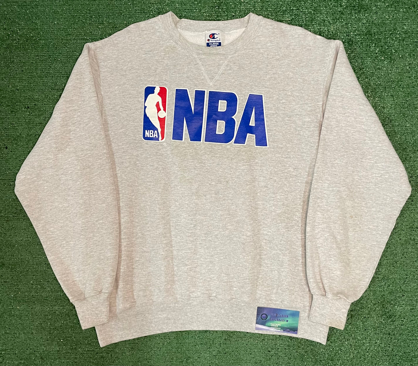 Vintage 1990s nba Champion reverse weave crewneck