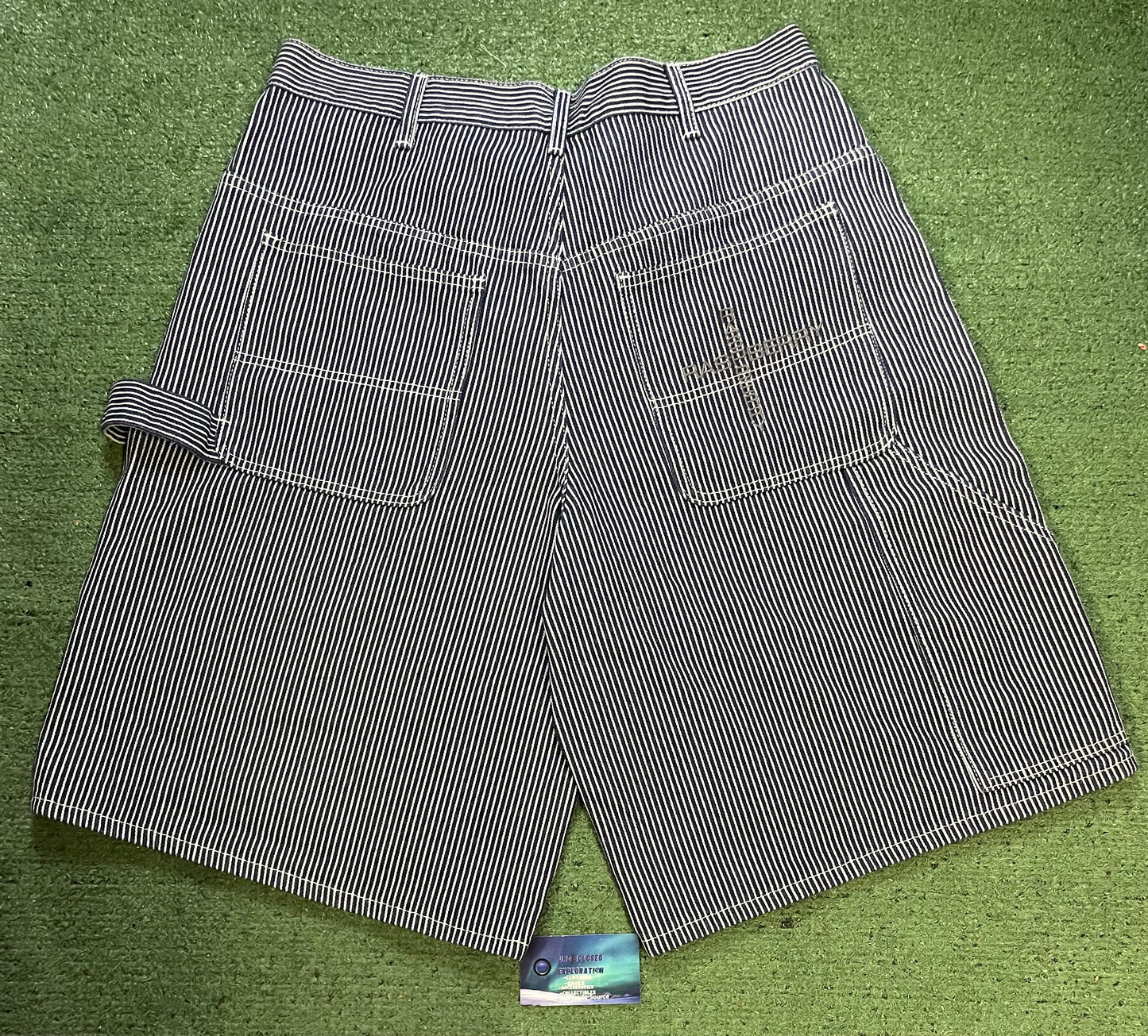 GV Gallery state prop Raspberry hills denim shorts