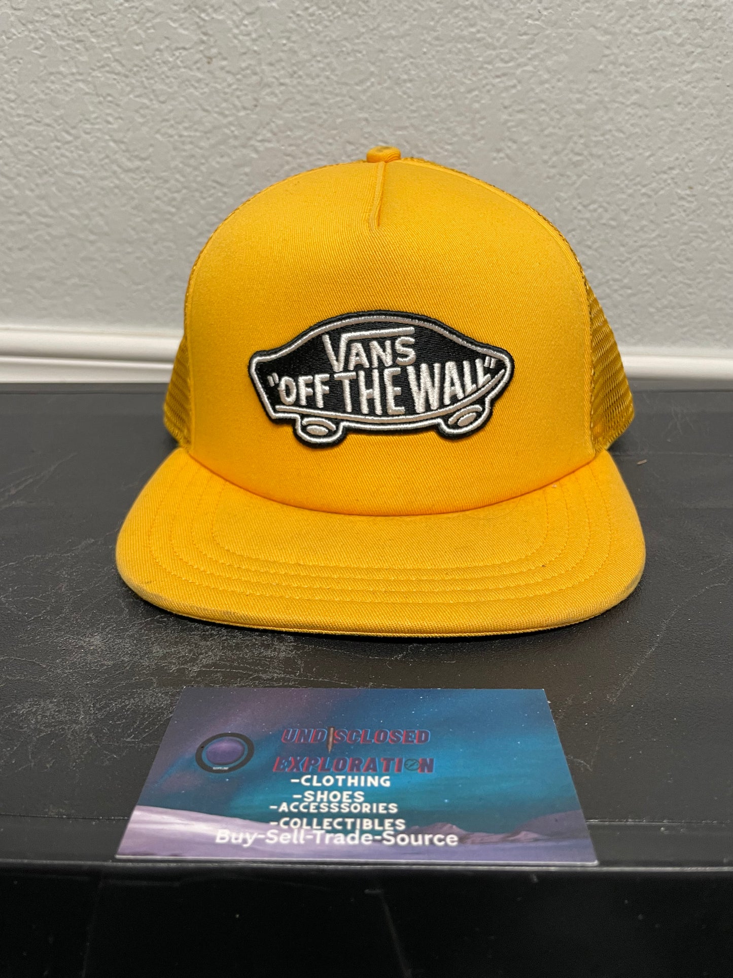Vans Off The Wall yellow mesh hat