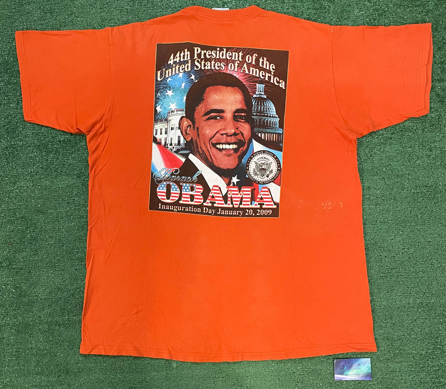 Vintage 2000s Barack Obama Vs John McCain tee