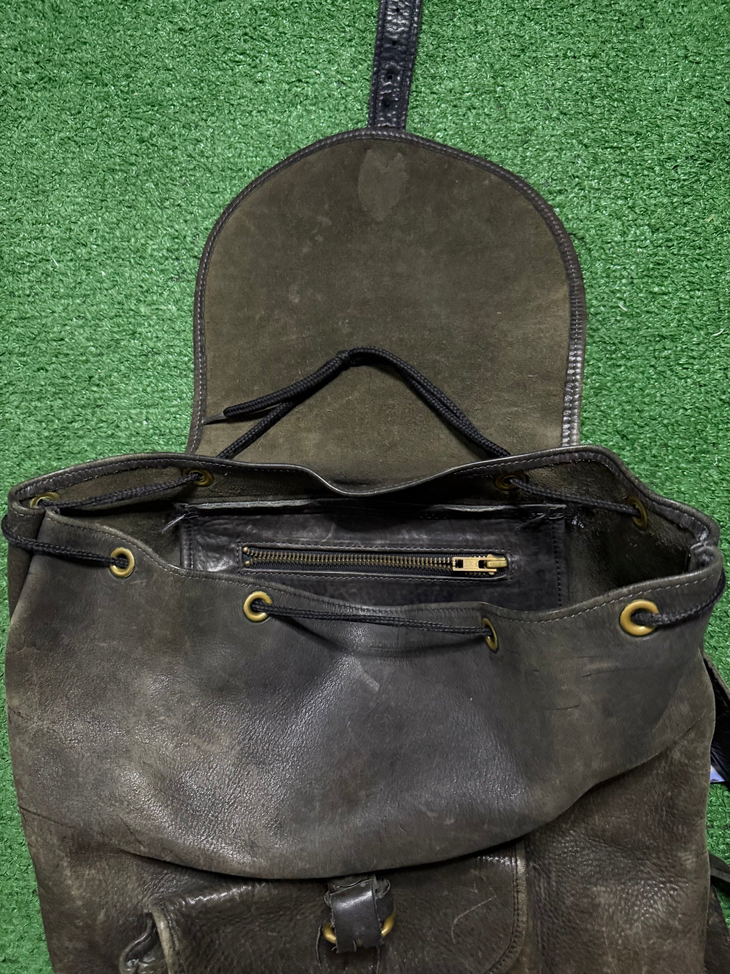 Vintage Robert Cheau Leather Sack Backpack