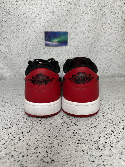 Jordan 1 Low Black Toe 10 Men/11.5 Women “Preowned”