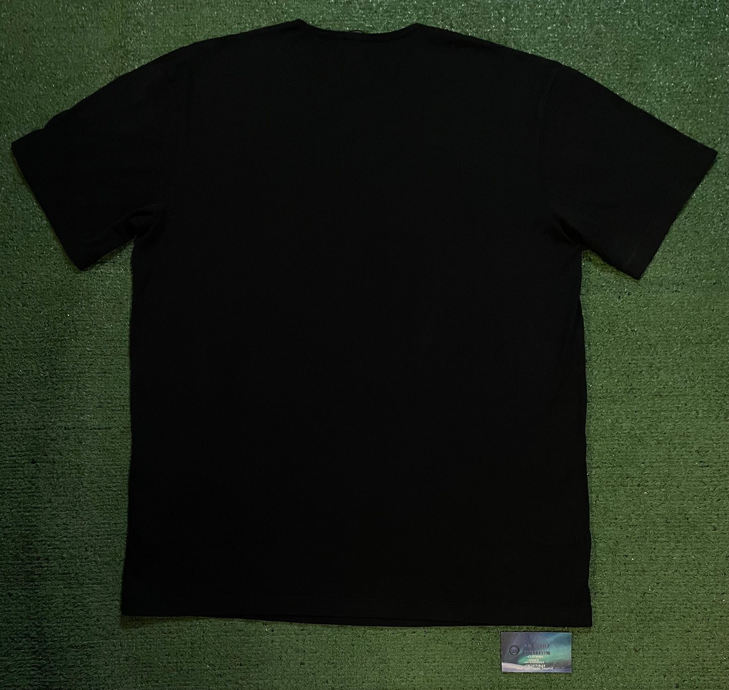CHITO black & red drip tee