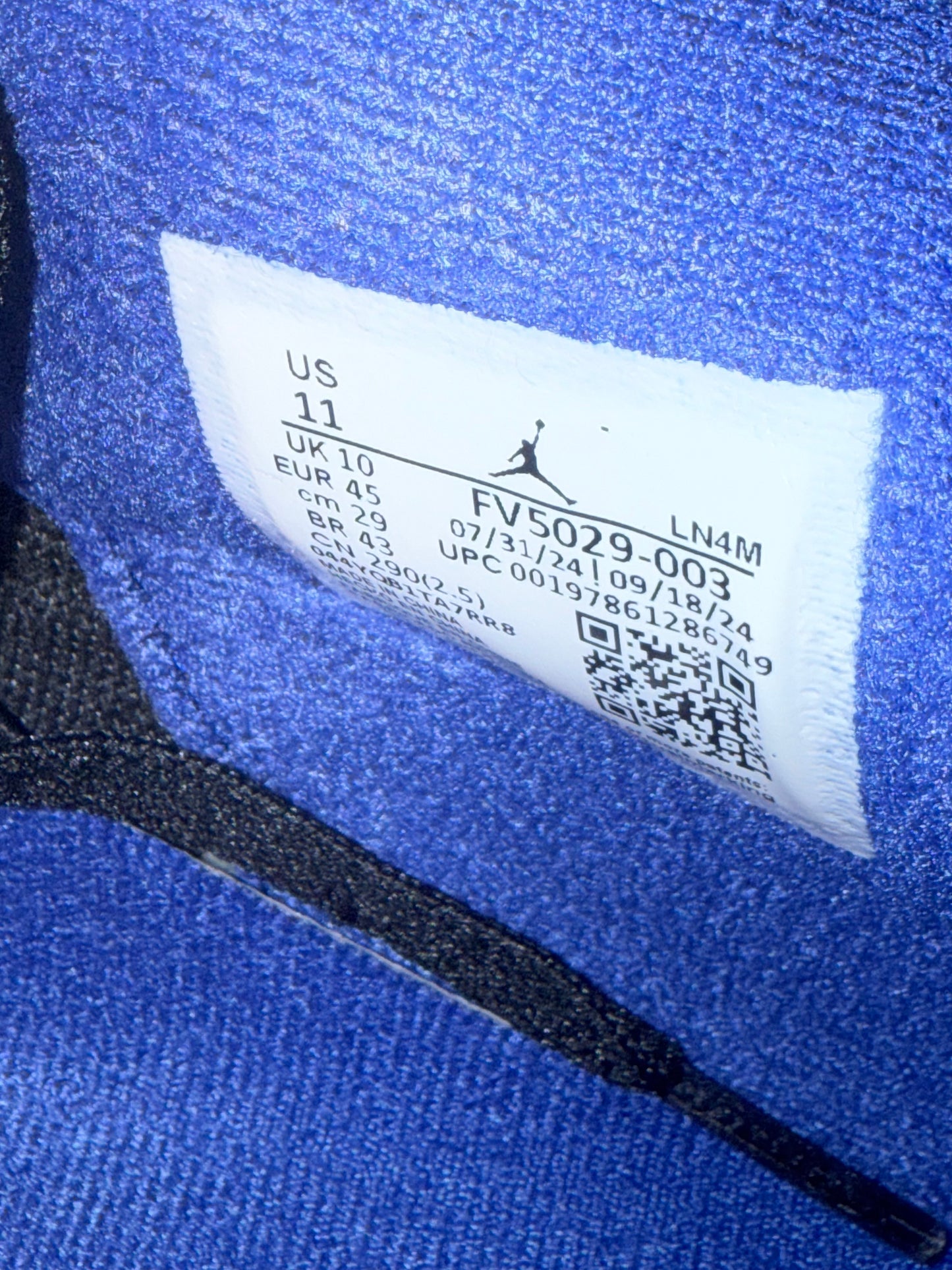 Jordan 4 Rare Air