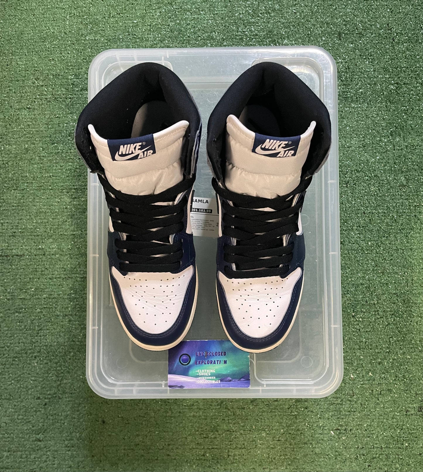 Air Jordan 1 high midnight navy size 7youth/8.5women