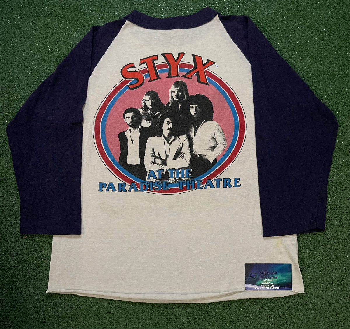 Vintage 1981 Styx Paradise Theatre World Tour raglan shirt