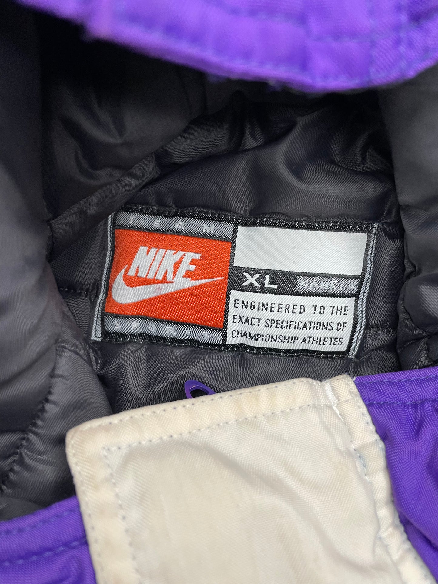 Vintage 1990s Nike UW university of Washington parka jacket