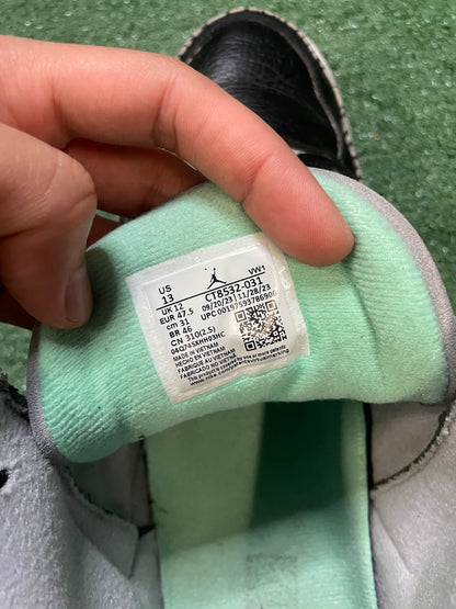 Air Jordan 3 green glow size 13men/14.5women