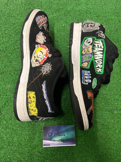 Nike sb dunk low neck face size 9.5men/11women